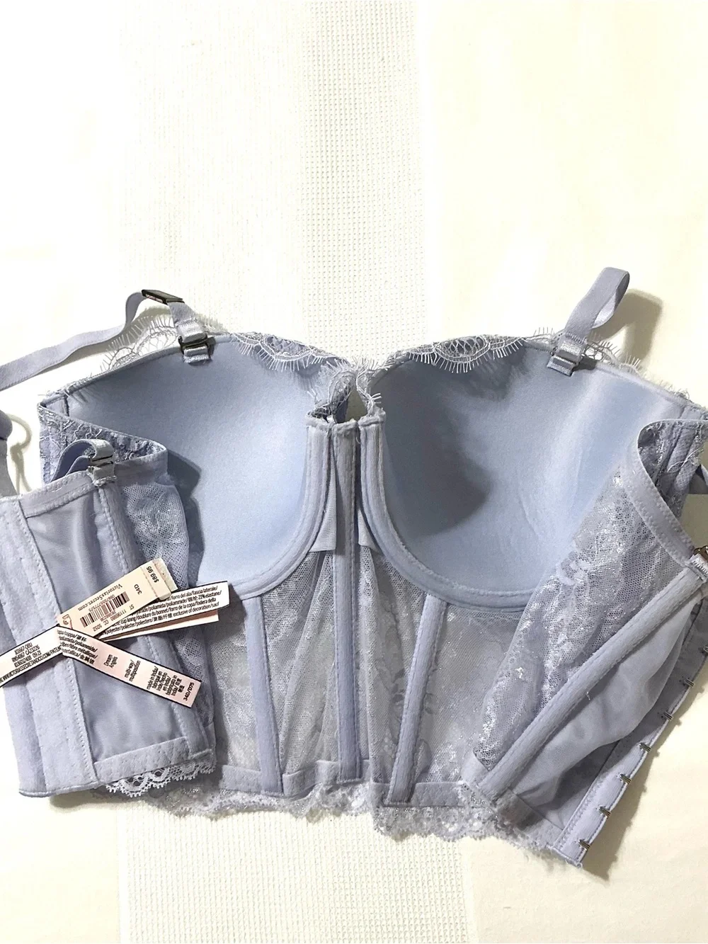 Victoria's Secret DREAM ANGELS Allure Lace Bra Top Icy Lavender 34D